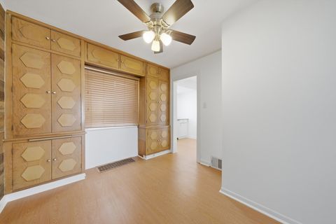 Tiny photo for 3941 N Mobile Avenue, Chicago, IL 60634 (MLS # 12566522)