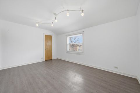 Tiny photo for 3941 N Mobile Avenue, Chicago, IL 60634 (MLS # 12566522)