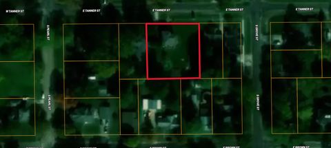 Tiny photo for 150 E Tanner Street, Waverly, IL 62692 (MLS # 12541927)