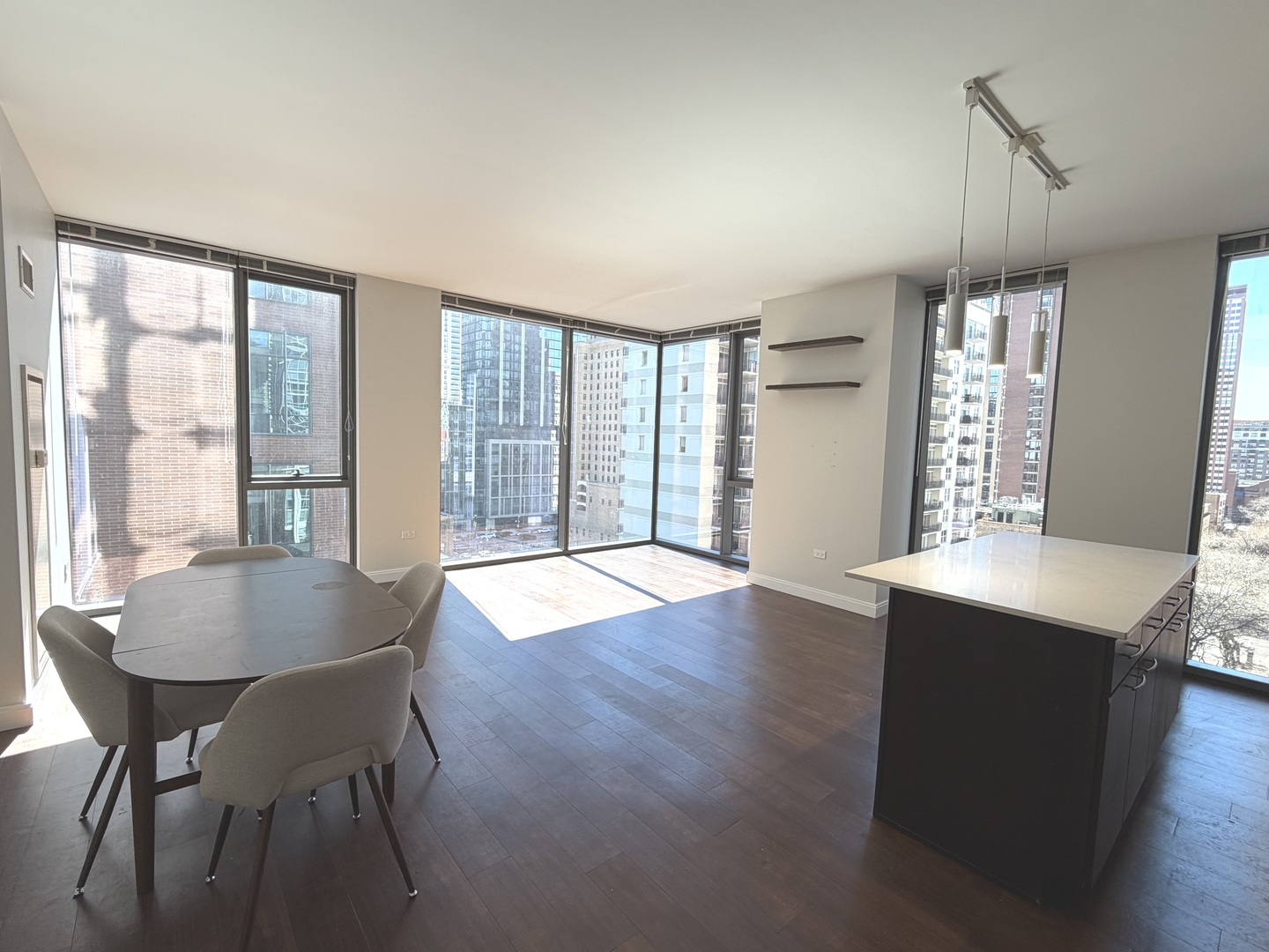 845 N State Street 902