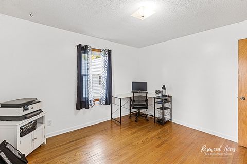 Tiny photo for 590 Jonette Avenue, Bradley, IL 60915 (MLS # 12498628)