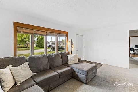 Tiny photo for 590 Jonette Avenue, Bradley, IL 60915 (MLS # 12498628)