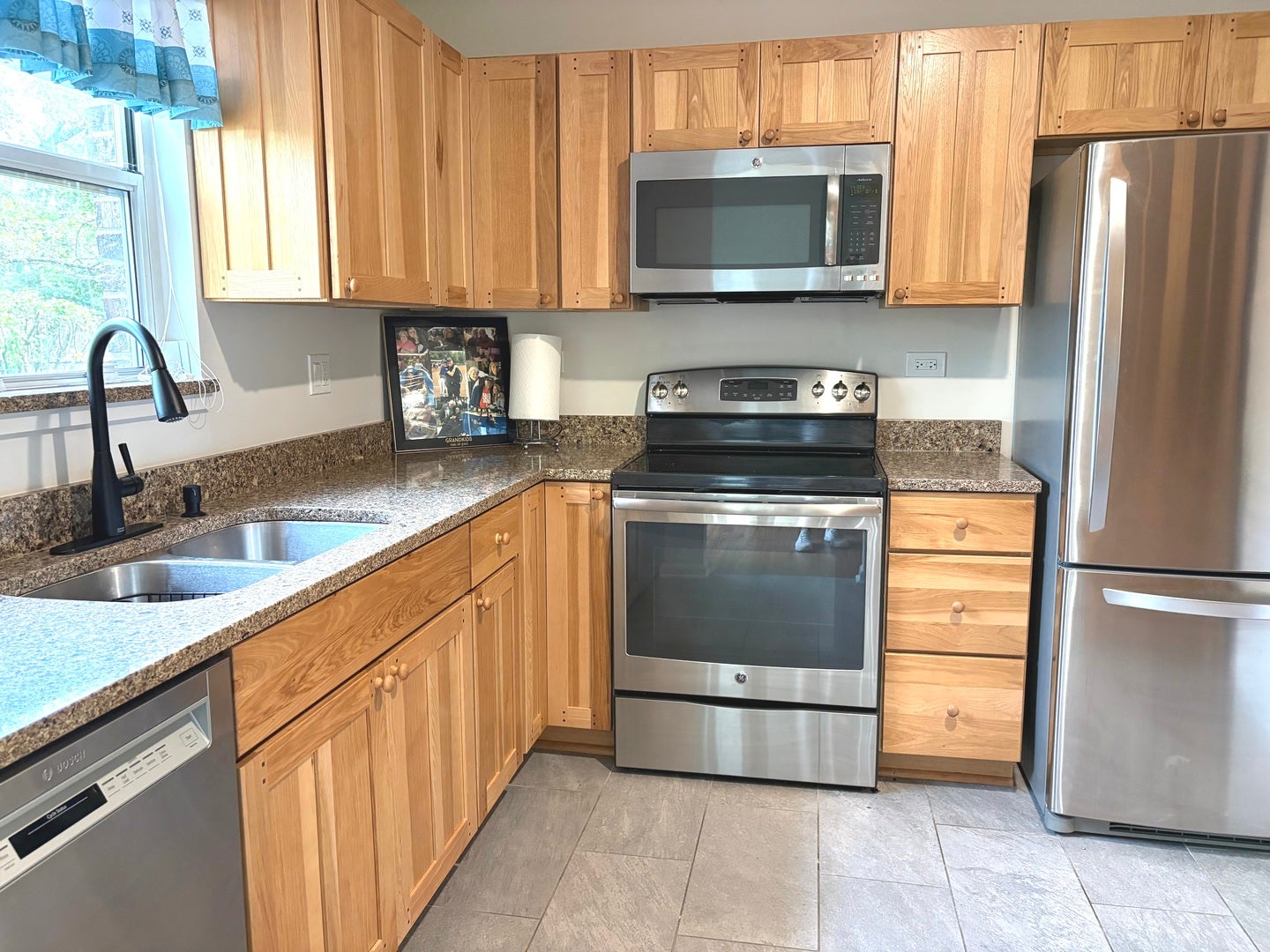140 W Golf Road A