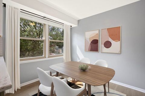 Tiny photo for 1535 Park Avenue #304, River Forest, IL 60305 (MLS # 12573647)