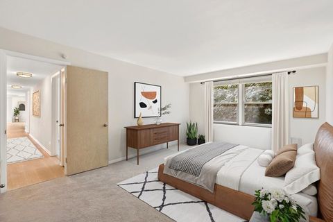 Tiny photo for 1535 Park Avenue #304, River Forest, IL 60305 (MLS # 12573647)