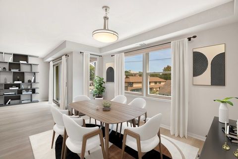 Tiny photo for 1535 Park Avenue #304, River Forest, IL 60305 (MLS # 12573647)