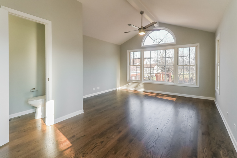 4343 Linscott Avenue