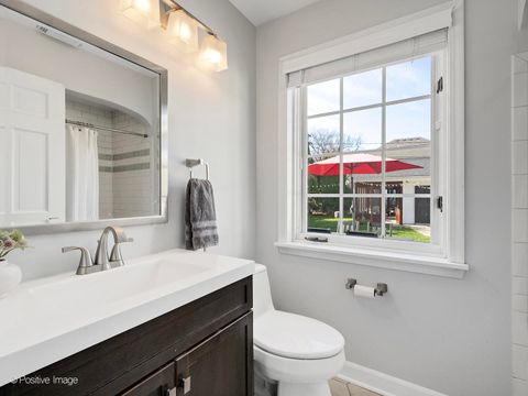 Tiny photo for 170 S FAIRVIEW Avenue, Elmhurst, IL 60126 (MLS # 12516323)