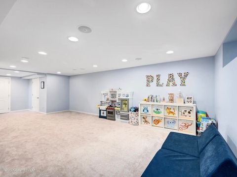 Tiny photo for 170 S FAIRVIEW Avenue, Elmhurst, IL 60126 (MLS # 12516323)