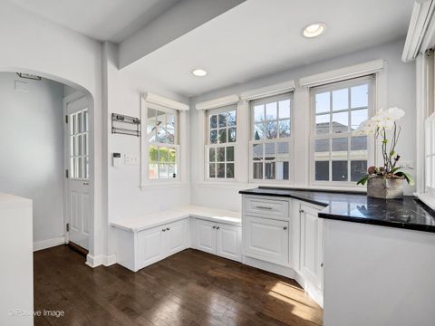 Tiny photo for 170 S FAIRVIEW Avenue, Elmhurst, IL 60126 (MLS # 12516323)