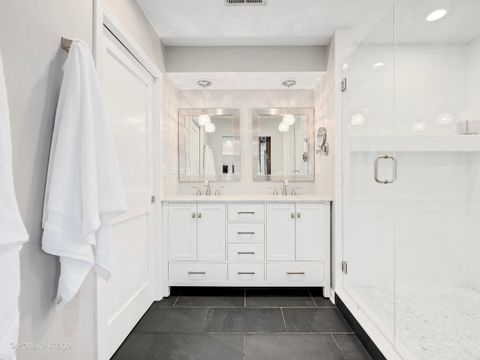 Tiny photo for 170 S FAIRVIEW Avenue, Elmhurst, IL 60126 (MLS # 12516323)