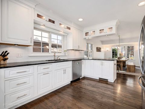 Tiny photo for 170 S FAIRVIEW Avenue, Elmhurst, IL 60126 (MLS # 12516323)