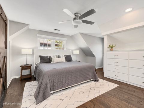 Tiny photo for 170 S FAIRVIEW Avenue, Elmhurst, IL 60126 (MLS # 12516323)