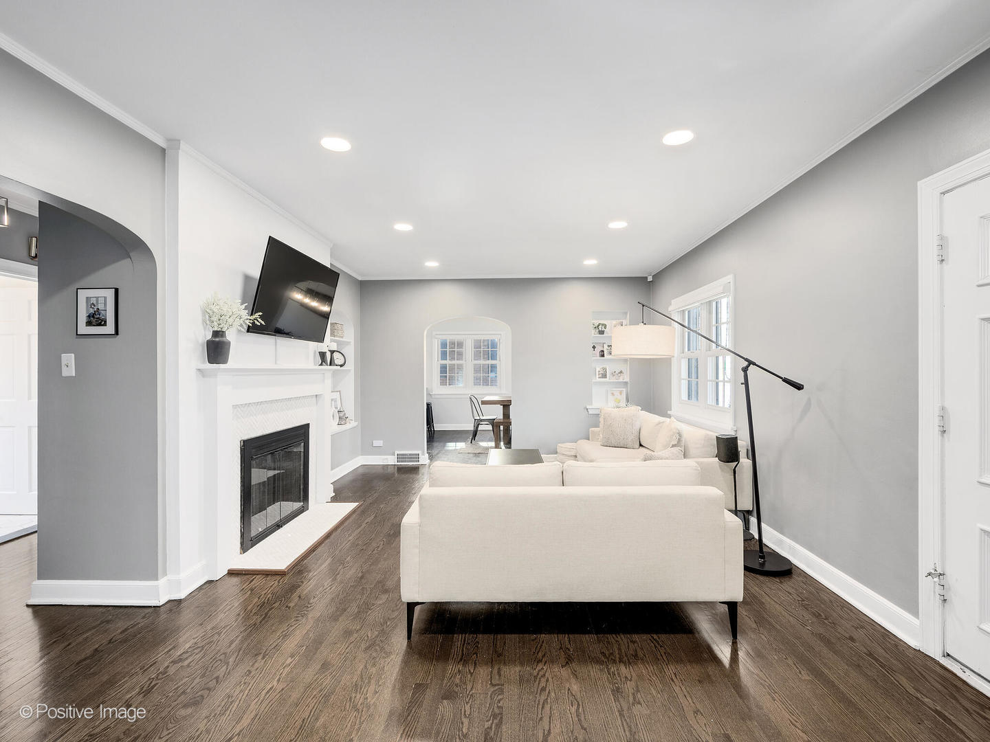 170 S FAIRVIEW Avenue