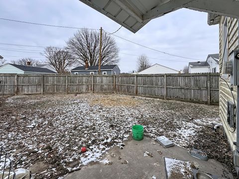 Tiny photo for 2437 33rd Avenue, Rock Island, IL (MLS # 12559295)