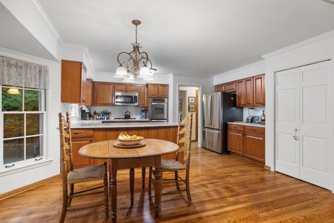 Tiny photo for 2S501 Seneca Drive, Wheaton, IL 60189 (MLS # 12536422)