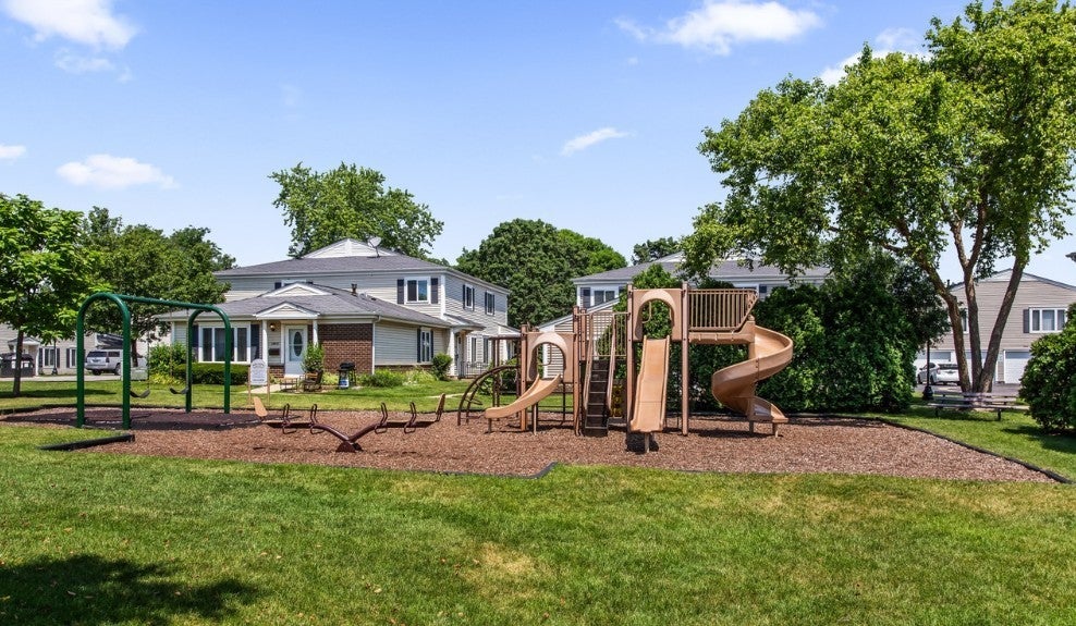 1532 Cove Drive 243A
