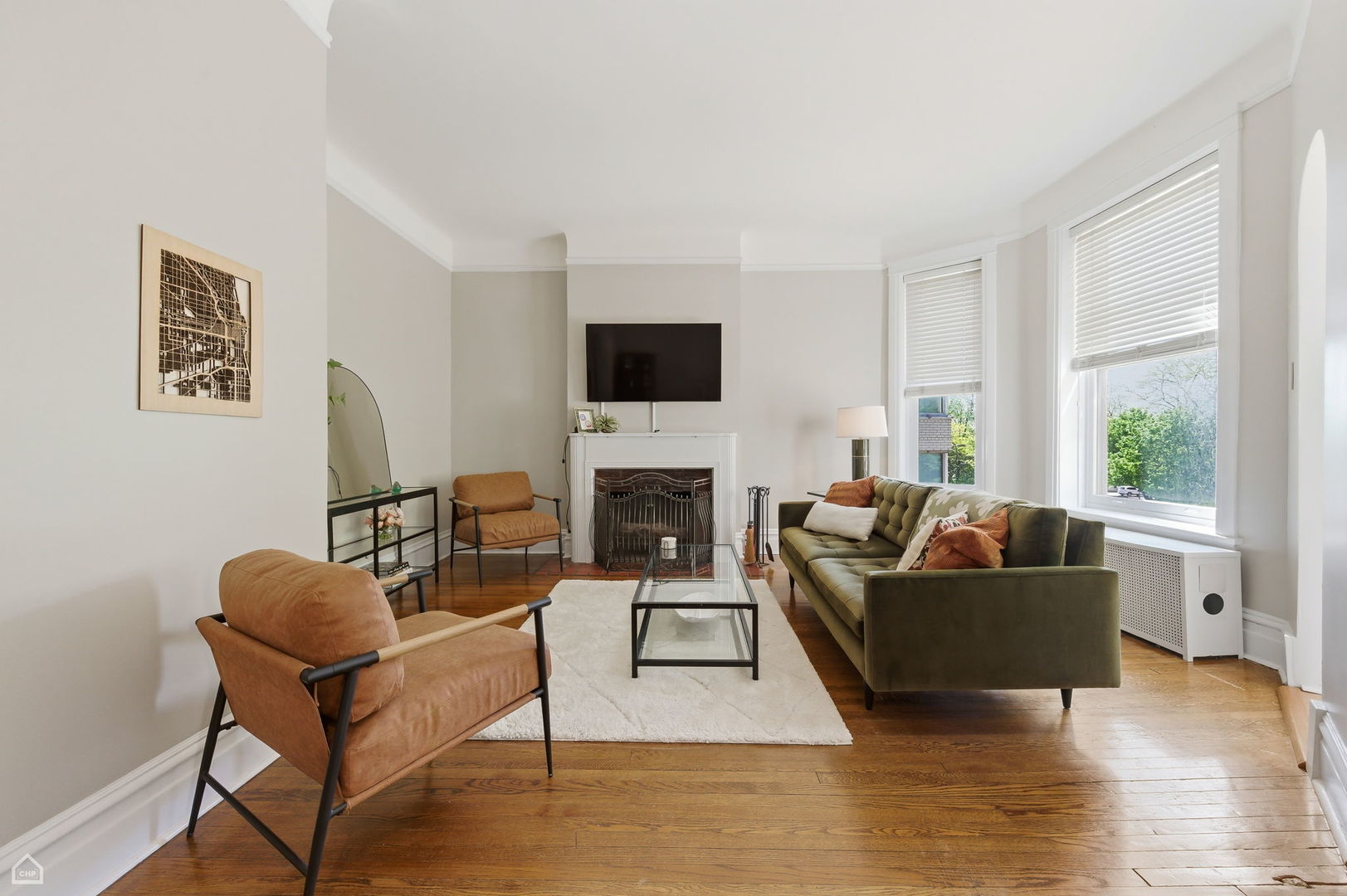 628 W Sheridan Road 3E