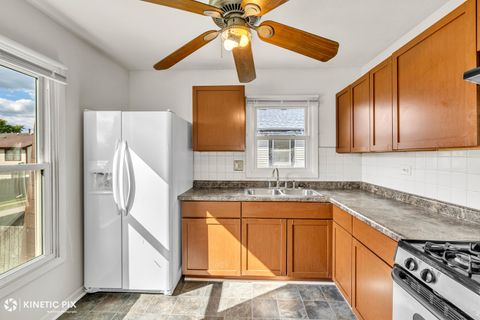 Tiny photo for 223 Hywood Lane, Bolingbrook, IL 60440 (MLS # 12468977)