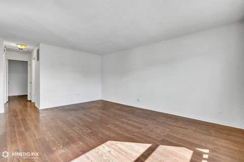 Tiny photo for 223 Hywood Lane, Bolingbrook, IL 60440 (MLS # 12468977)