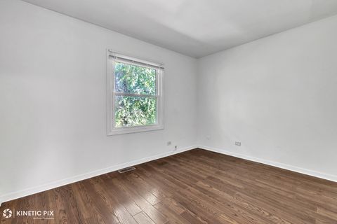 Tiny photo for 223 Hywood Lane, Bolingbrook, IL 60440 (MLS # 12468977)