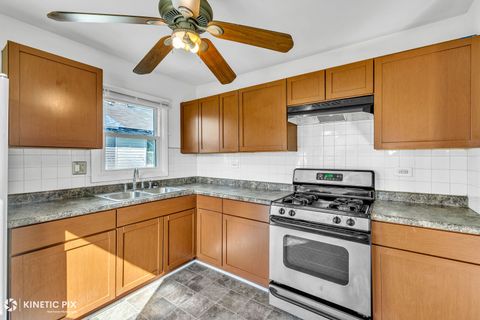 Tiny photo for 223 Hywood Lane, Bolingbrook, IL 60440 (MLS # 12468977)