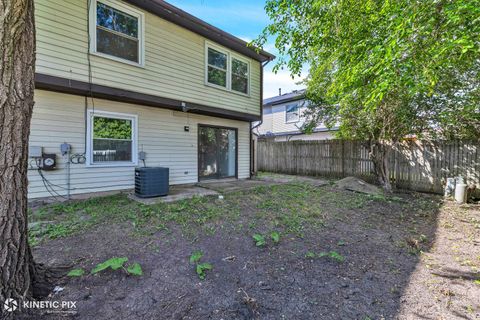 Tiny photo for 223 Hywood Lane, Bolingbrook, IL 60440 (MLS # 12468977)