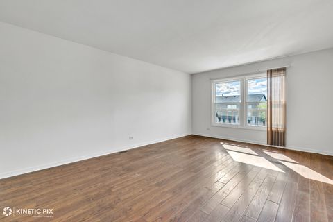 Tiny photo for 223 Hywood Lane, Bolingbrook, IL 60440 (MLS # 12468977)