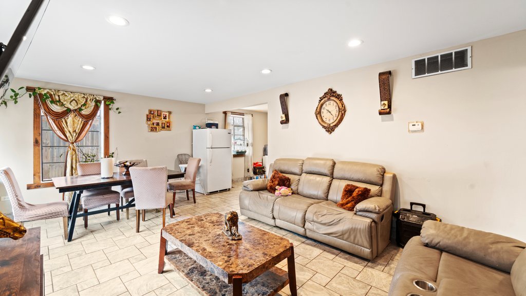 36 Monee Road