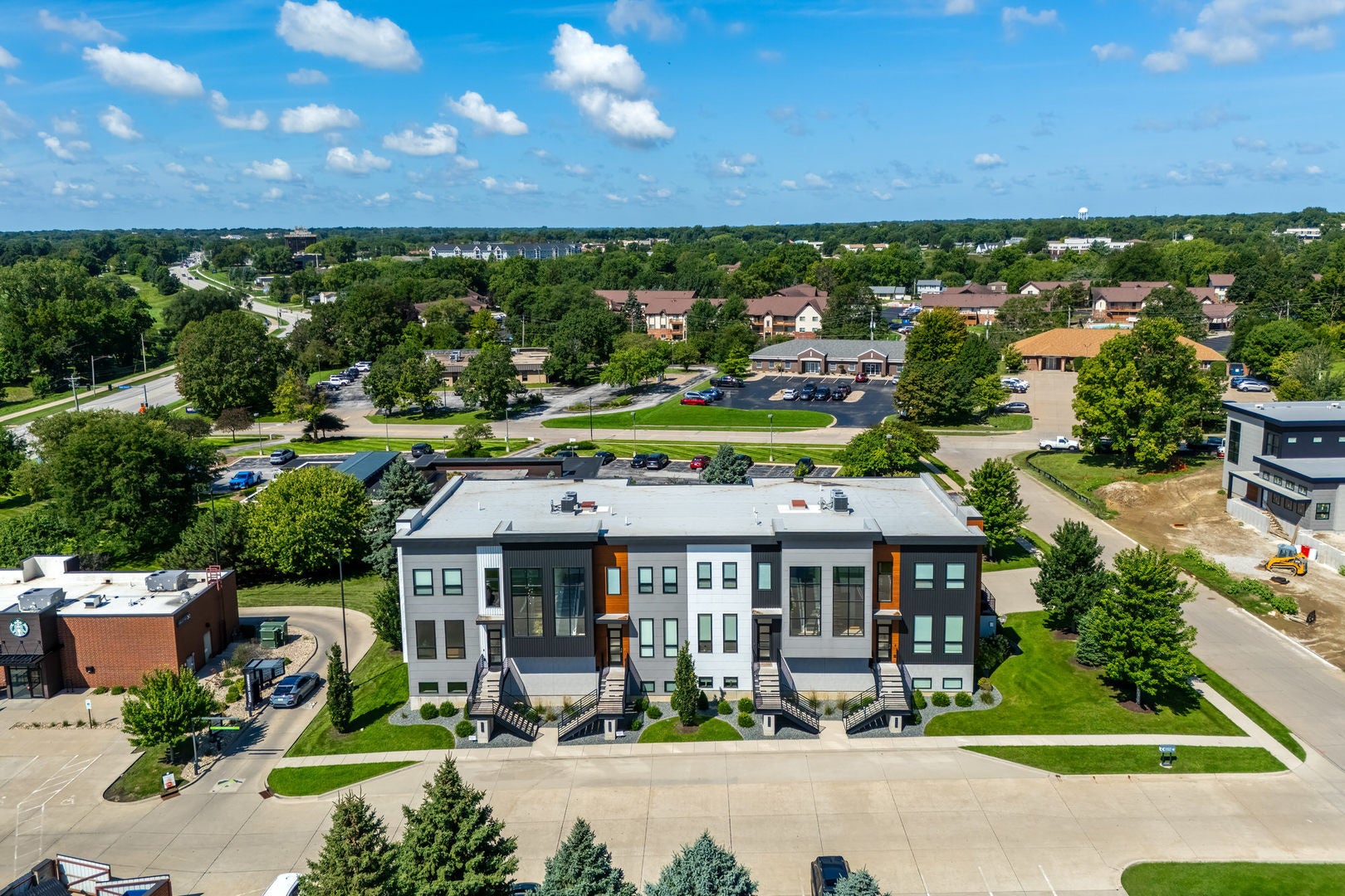 3255 Palmer Hills Court 0
