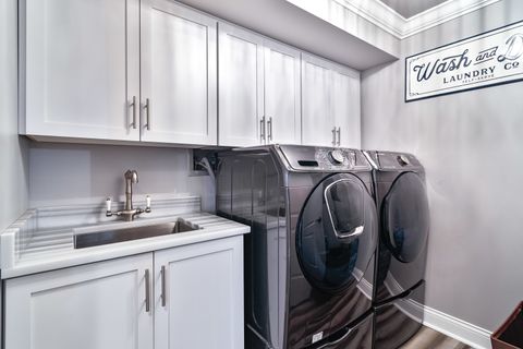 Tiny photo for 1389 Perry Street #303, Des Plaines, IL 60016 (MLS # 12508868)