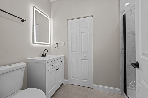 Tiny photo for 1550 W Highland Avenue W, Elgin, IL 60123 (MLS # 12463681)
