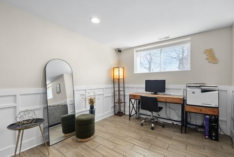 Tiny photo for 10459 S Troy Street, Chicago, IL 60655 (MLS # 12614162)