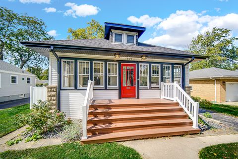 Photo of 609 Cowles Avenue, Joliet, IL 60435 (MLS # 12478550)