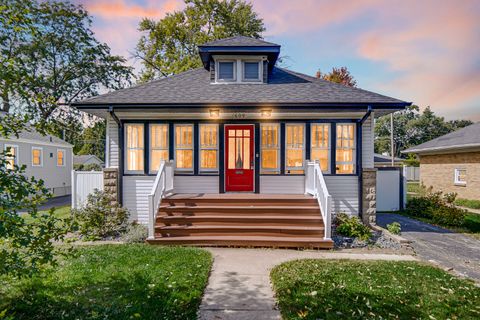 Tiny photo for 609 Cowles Avenue, Joliet, IL 60435 (MLS # 12478550)