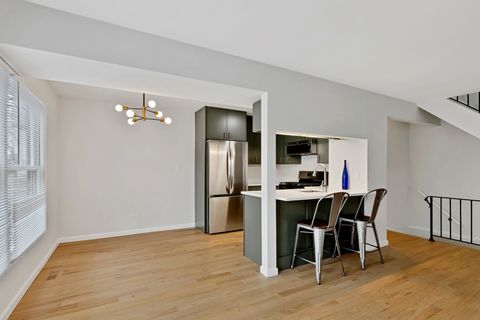 Tiny photo for 406 Inverrary Lane, Deerfield, IL 60015 (MLS # 12588574)