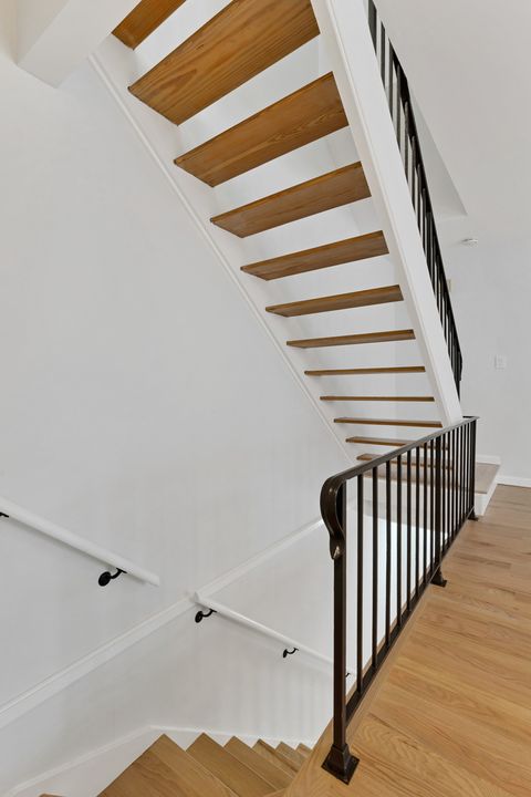 Tiny photo for 406 Inverrary Lane, Deerfield, IL 60015 (MLS # 12588574)