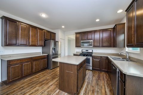 Tiny photo for 2342 Winterthur Green Grn, Yorkville, IL 60560 (MLS # 12436249)