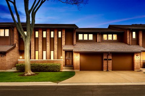 1226 Beau Drive Park Ridge IL 60068