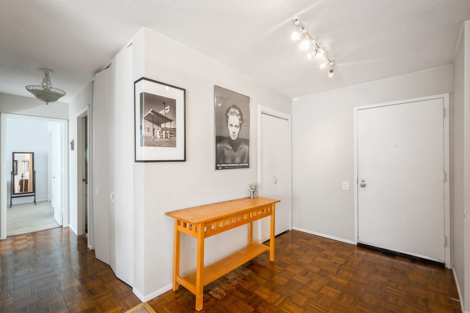 1143 S PLYMOUTH Court 508