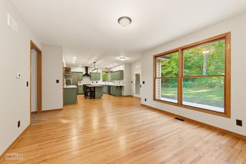 Tiny photo for 97 Crooked Creek Drive, Yorkville, IL 60560 (MLS # 12572682)