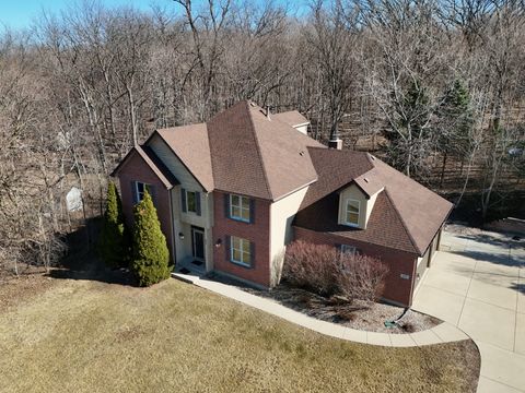 Photo of 97 Crooked Creek Drive, Yorkville, IL 60560 (MLS # 12572682)