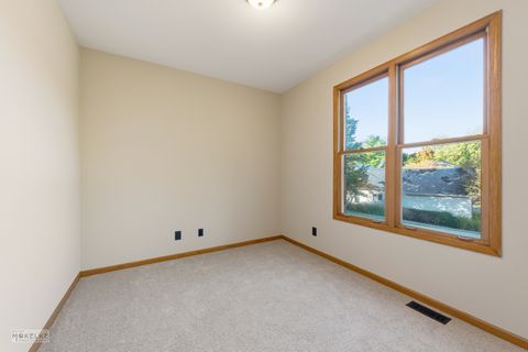 Tiny photo for 97 Crooked Creek Drive, Yorkville, IL 60560 (MLS # 12572682)