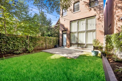 Tiny photo for 1433 W Winnemac Avenue, Chicago, IL 60640 (MLS # 12543415)