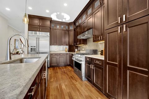 Tiny photo for 1433 W Winnemac Avenue, Chicago, IL 60640 (MLS # 12543415)