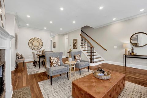 Tiny photo for 1433 W Winnemac Avenue, Chicago, IL 60640 (MLS # 12543415)