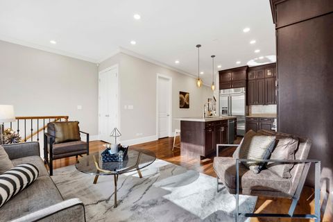 Tiny photo for 1433 W Winnemac Avenue, Chicago, IL 60640 (MLS # 12543415)