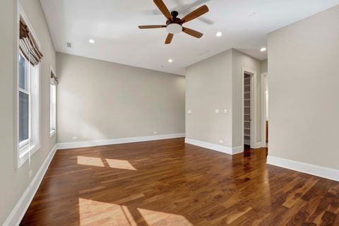 Tiny photo for 1433 W Winnemac Avenue, Chicago, IL 60640 (MLS # 12543415)