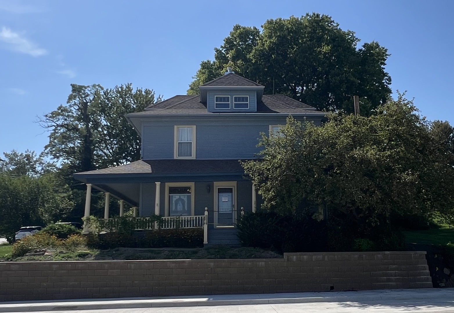 606 N Cody Road