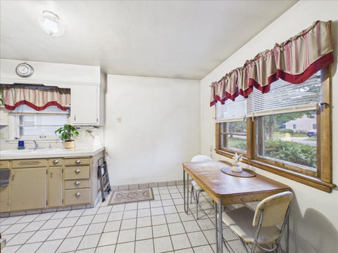 Tiny photo for 1411 Stratford Avenue, Rockford, IL 61107 (MLS # 12774926)